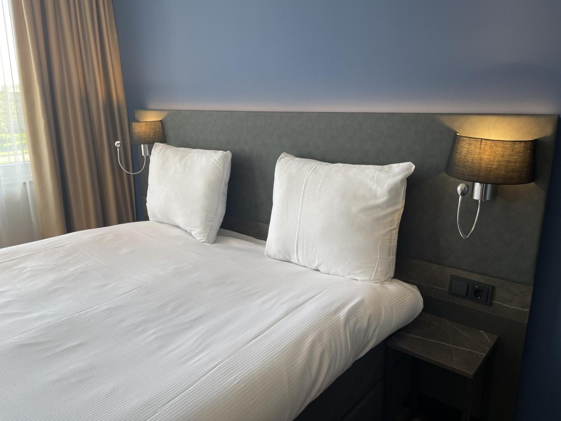 Ozo Hotels Antares Airport Hoofddorp Exterior foto